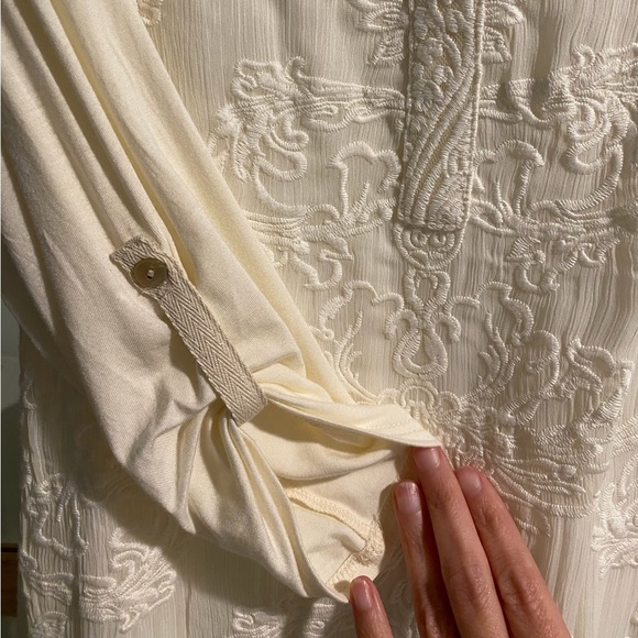 Tiny (Anthropologie) Paperwhites Embroidered Shirtdress - Picture 7 of 10